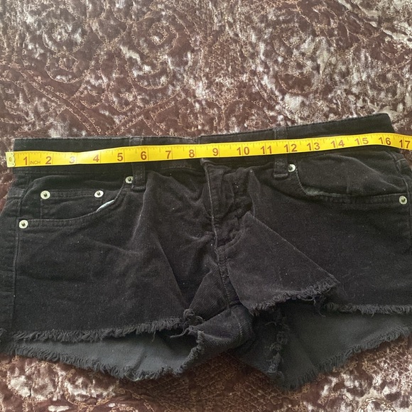 Carmar corduroy short. - Picture 5 of 5
